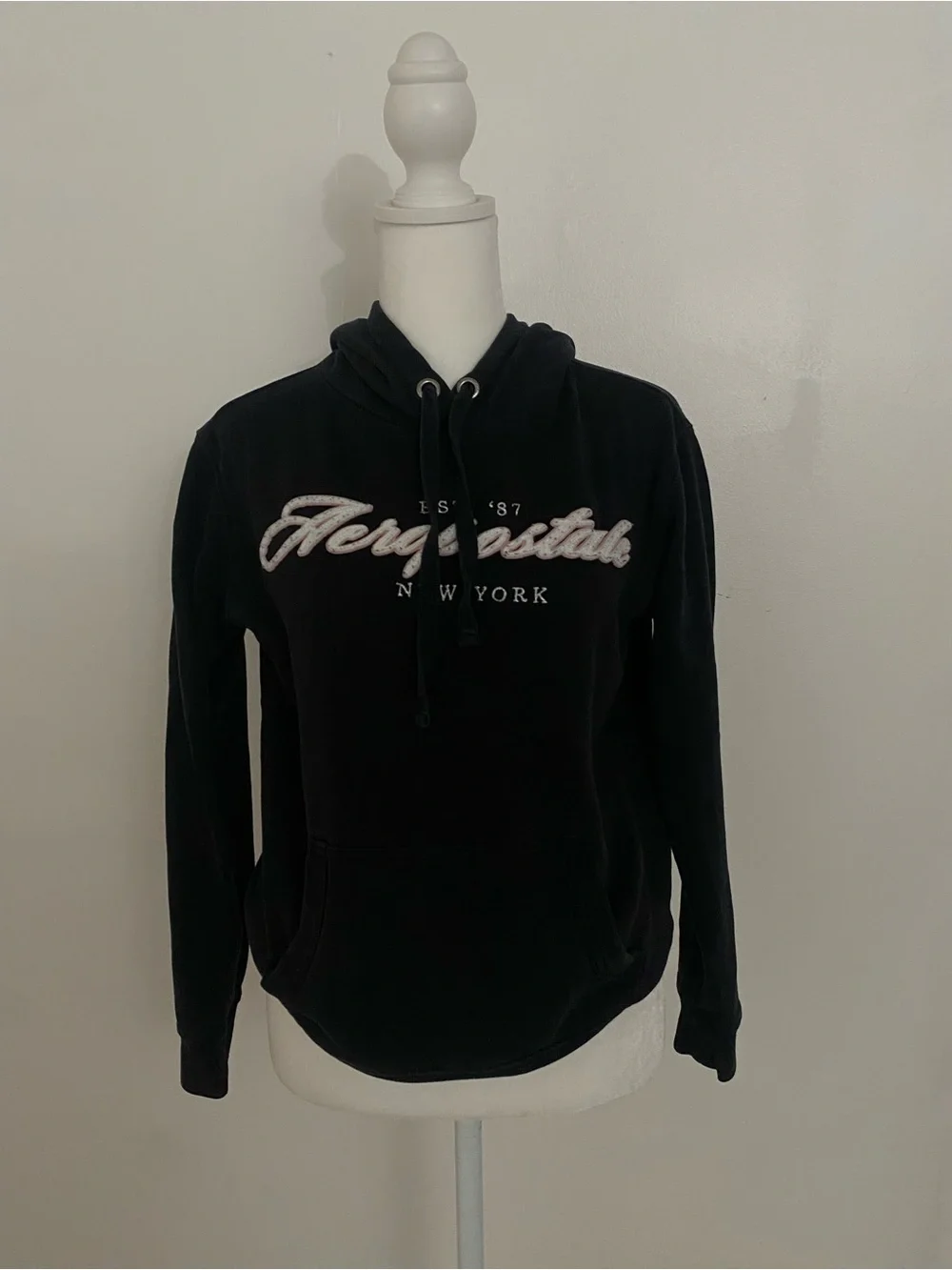 Aeropostale Men's Black Crewneck Hoodie with White Script Logo
